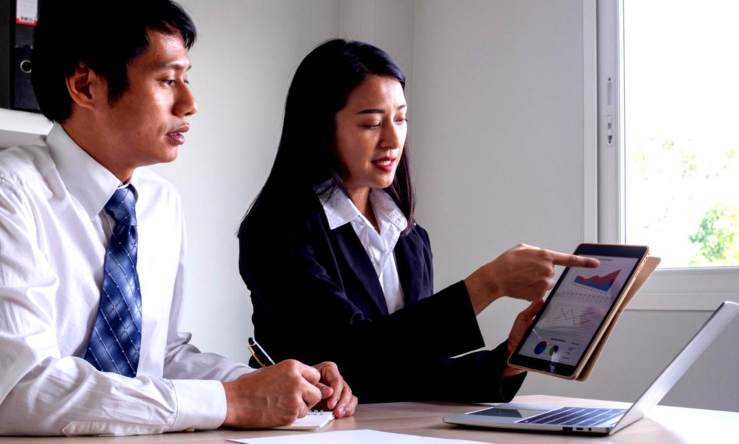 Análisis de datos de búsqueda y métricas de tráfico